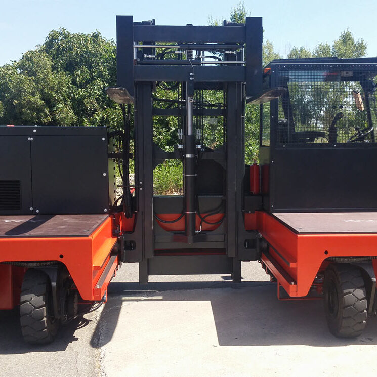 slide-MULTIDIRECTIONAL-side-lift-truck-electric-MSE-2