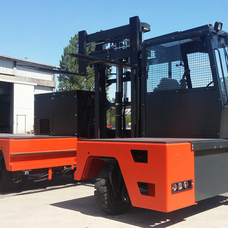 slide-MULTIDIRECTIONAL-side-lift-truck-electric-MSE-3