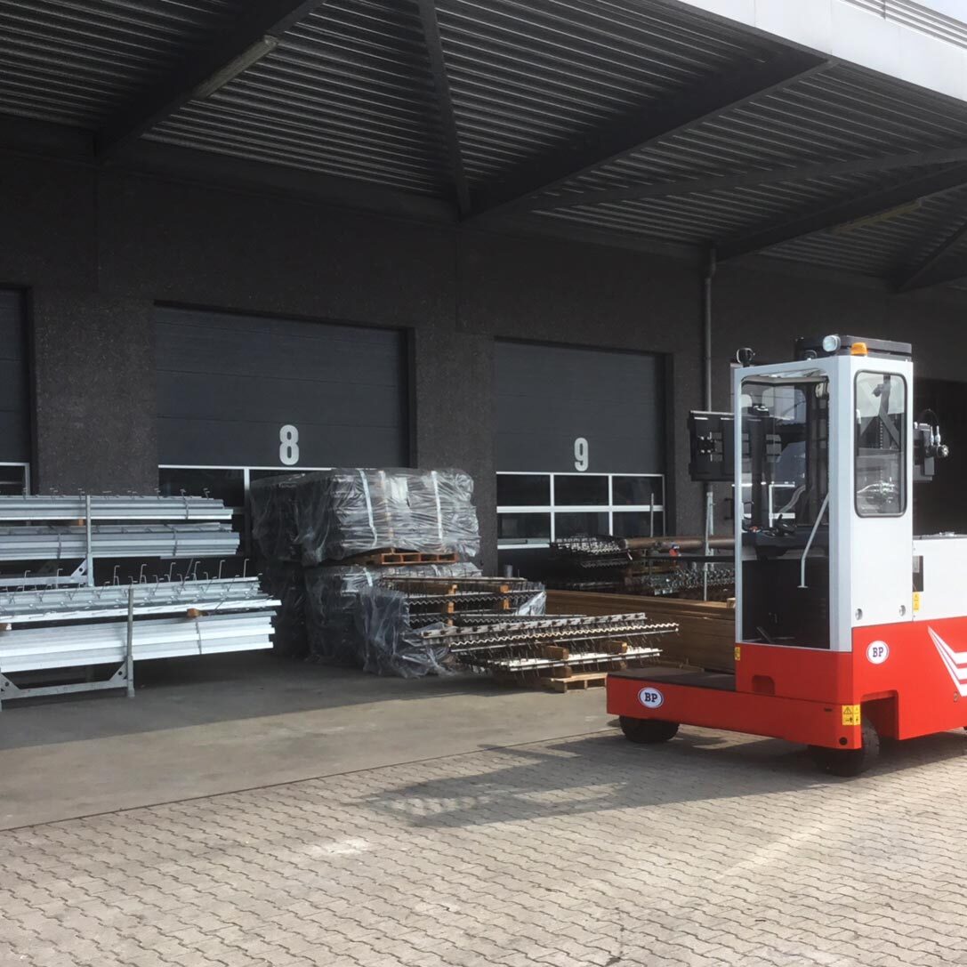 slide-multidirectional-electric-ML-0